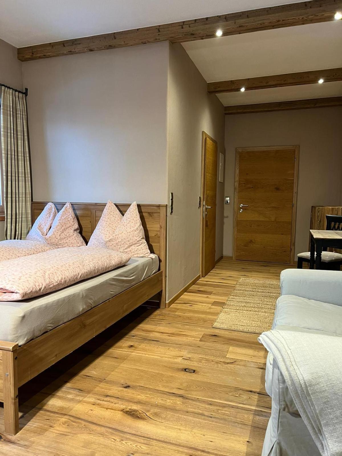 Zimmer In Kirchberg In Tirol Buitenkant foto